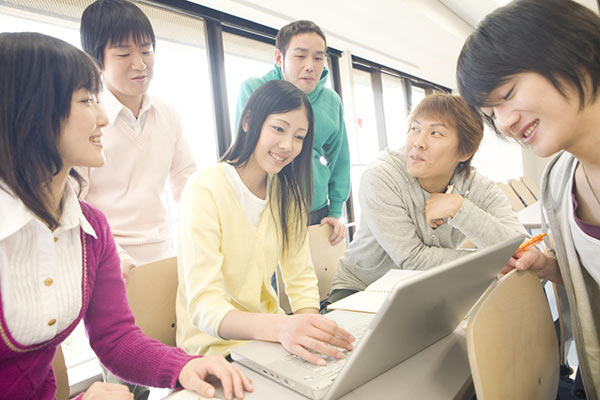 大学在校生自我评价