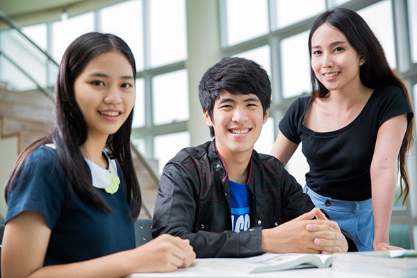 初高中生学生自我评价